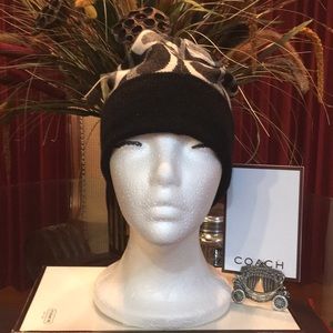 Coach Black and Gray Knitted Hat